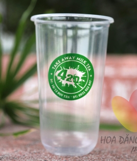 Ly nhựa đáy bầu 700ml