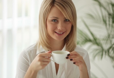 Thật tuyệt vời nếu thực sự cà phê có thể là lá chắn chống lại Covid-19