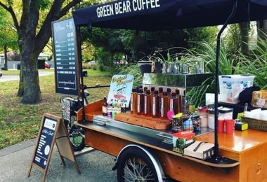 Có nên chọn mô hình cafe xe đẩy?