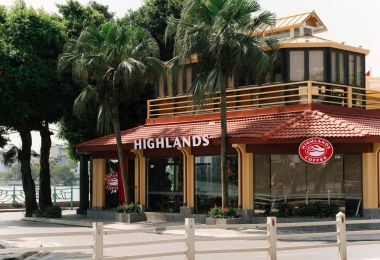Highlands Coffee và thương vụ 2.300 tỷ đồng: Cuộc chuyển giao hay tiếp nối?