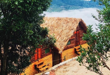 Bỏ việc lương cao ở Hà Nội, đôi vợ chồng trẻ lên núi làm homestay đẹp như mơ