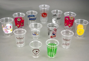 Dịch vụ thiết kế in chữ lên ly nhựa miễn phí bền đẹp 