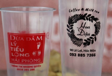 Ly nhựa PET và PP khác nhau như thế nào?