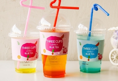 Khám phá chất liệu phổ biến cho việc in logo dán ly trà sữa