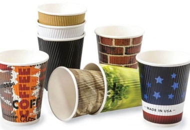 Xu hướng chuyển dần sang ly giấy của các cửa hàng dịch vụ