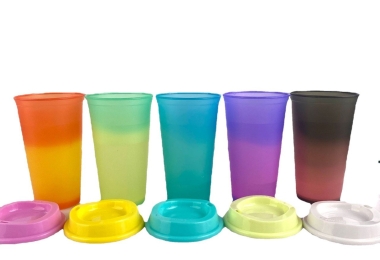 In ly nhựa đẹp giá rẻ - Theo yêu cầu