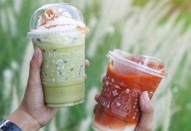 Ly nhựa trong suốt có nắp - nhỏ gọn, tiện lợi cho quán của bạn