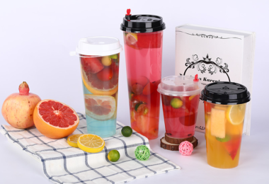 Xưởng in ly nhựa cứng nắp tim giá rẻ tại Bình Thạnh