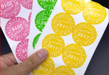 Dịch vụ in tem dán sản phẩm theo yêu cầu chất lượng