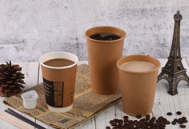 Tại sao ly giấy kraft nâu được ưa chuộng trên thị trường F&B?