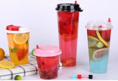 Đặt in ly nhựa cứng nắp tim nhanh, đẹp, giá tốt tại TP.HCM 