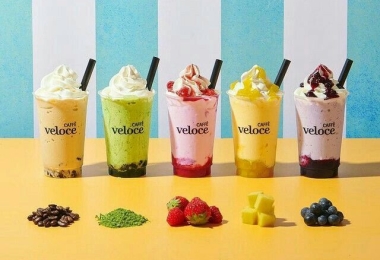 Gợi ý mẫu in ly nhựa đẹp cho quán cà phê, trà sữa