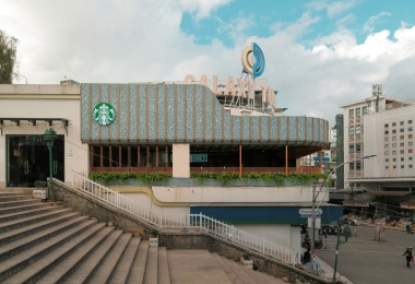 Starbucks "chào sân" Đà Lạt: Vị trí xịn xò, giờ mở cửa mới gây bất ngờ