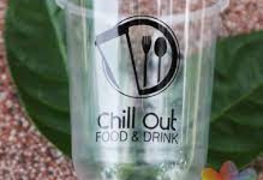 Ly nhựa đáy bầu của Bao Bì Hoa Đăng: Giải pháp lý tưởng cho nhu cầu đóng gói