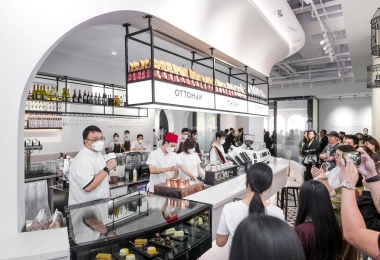 Sau Trung Quốc, Trung Nguyên của ông Đặng Lê Nguyên Vũ tiếp tục "cắm cờ" tại Mỹ với cửa hàng cà phê thứ 2