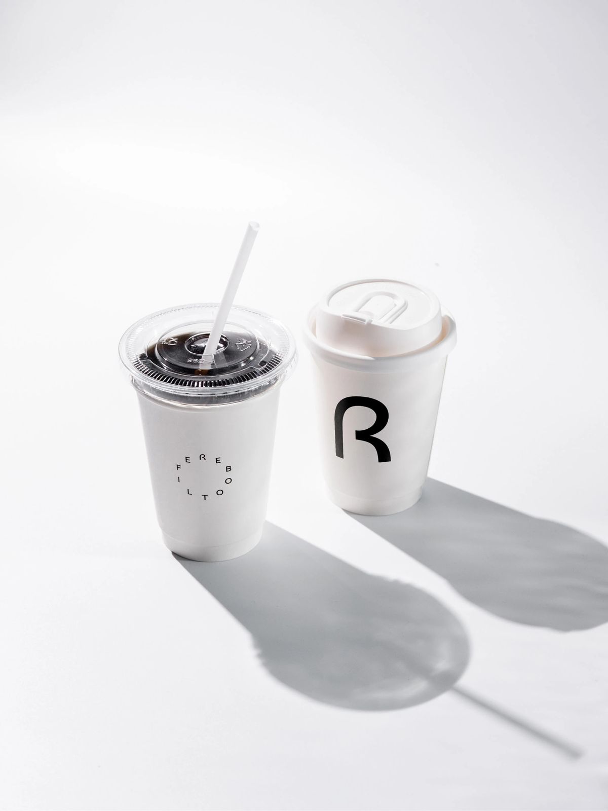 Ly giấy kèm nắp