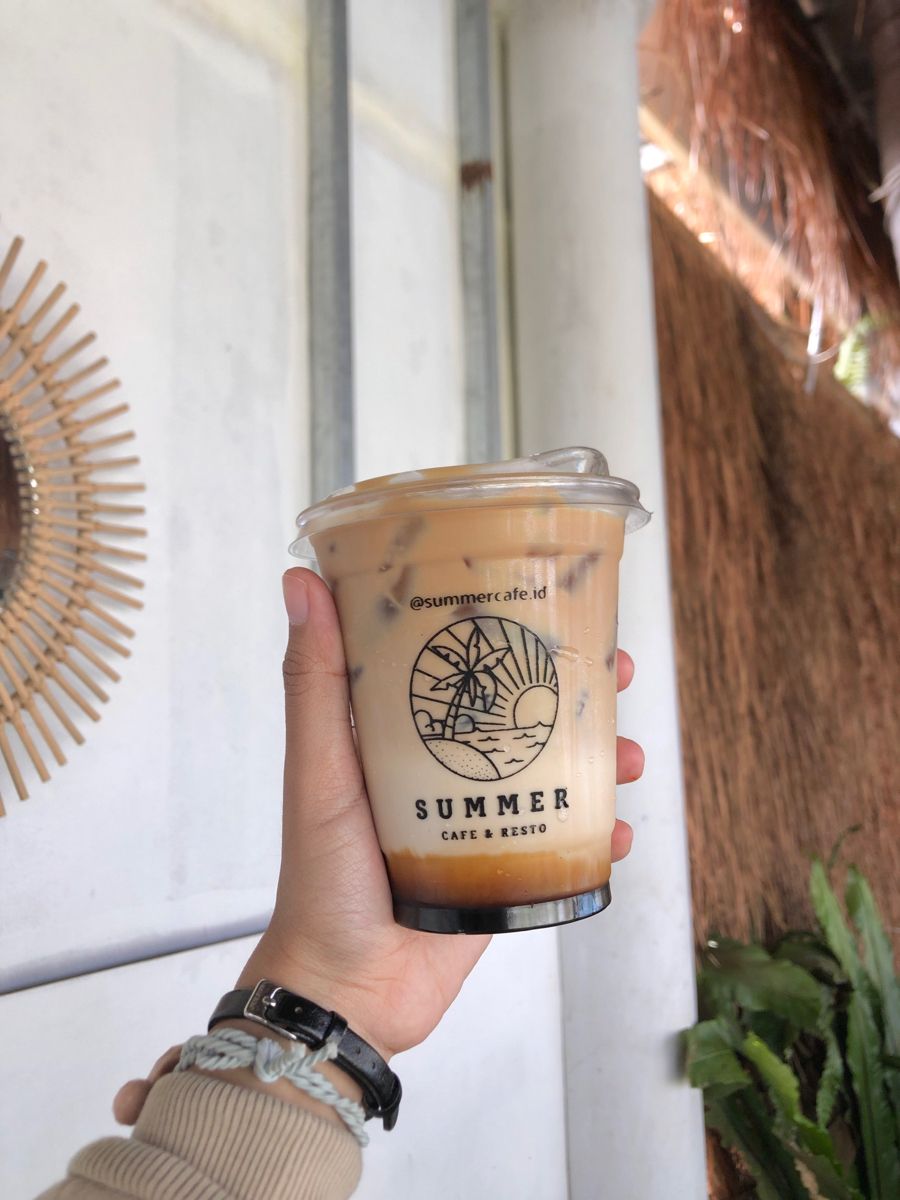 Ly nhựa dày có nắp