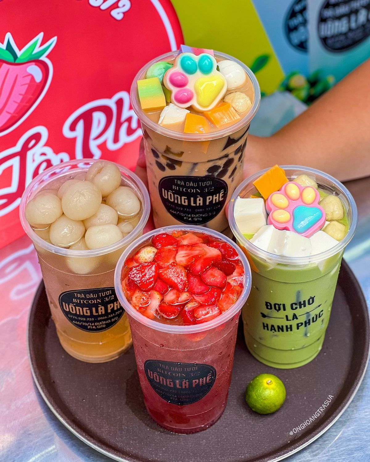 in ly nhựa theo mẫu