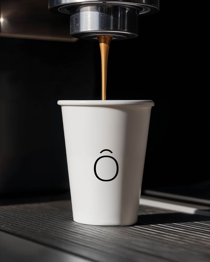 ly giấy dùng 1 lần