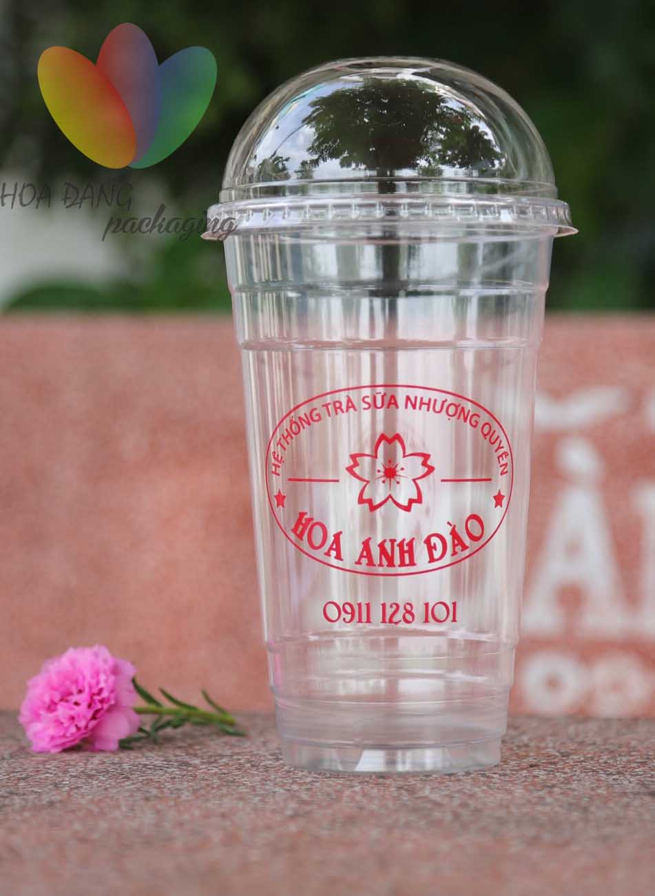 ly nhựa 700ml
