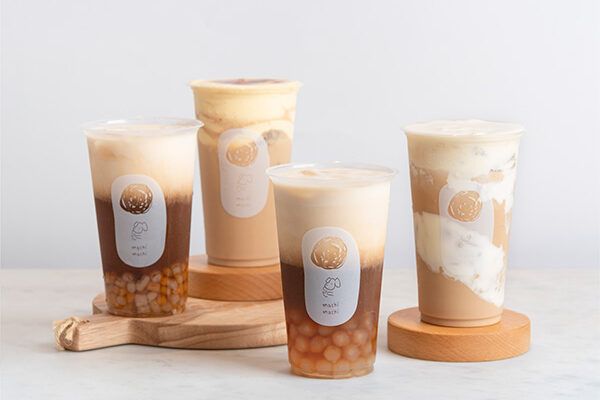 ly nhựa thiết kế riêng